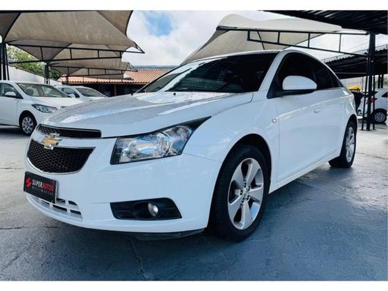 CHEVROLET CRUZE 1.8 LT 16V FLEX 4P AUTOMÁTICO CHEVROLET CRUZE 1.8 LT 16V FLEX 4P AUTOMÁTICO